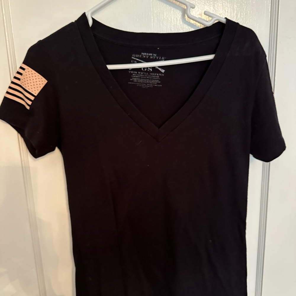 Grunt Style Black V-Neck Women's Tee with Flag Design
